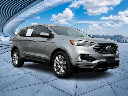 2023 Ford Edge Titanium