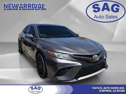 Predawn Gray Mica 2018 Toyota Camry XSE