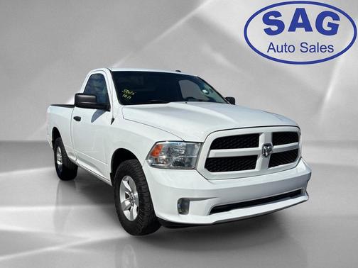 Bright White Clearcoat 2018 RAM 1500 Express