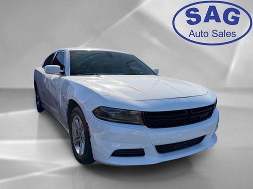 White Knuckle Clearcoat 2022 Dodge Charger SXT