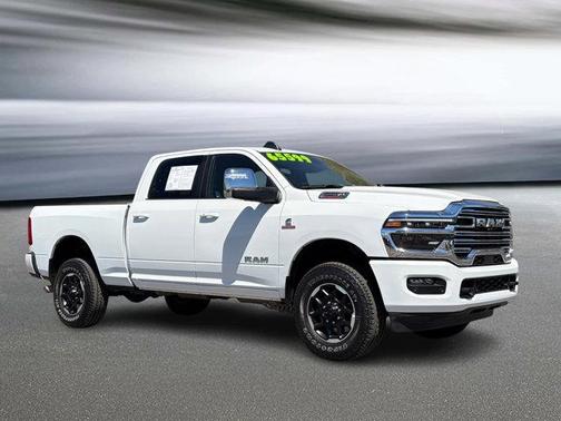 Bright White Clearcoat 2026 RAM 2500 Laramie Crew Cab 4x4 6'4' Box