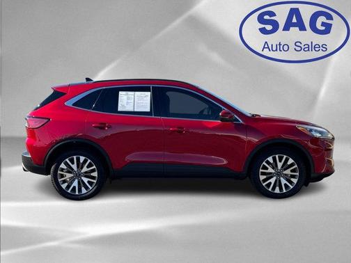 2020 Ford Escape Titanium