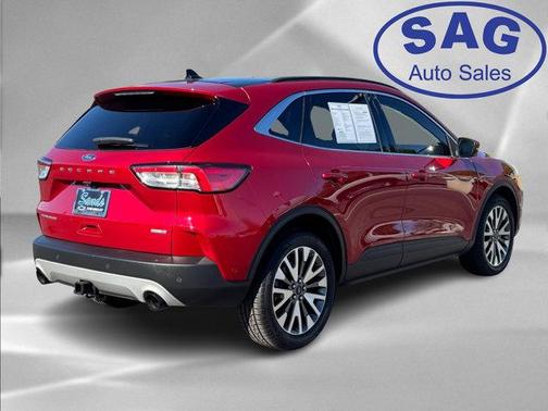 2020 Ford Escape Titanium