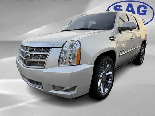 2011 Cadillac Escalade Platinum Edition