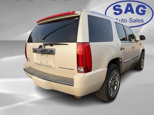 2011 Cadillac Escalade Platinum Edition