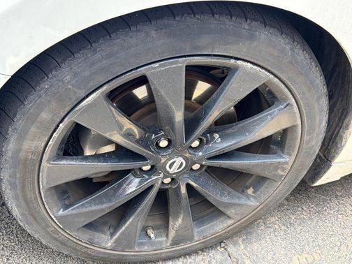 2017 Nissan Maxima 3.5 SR