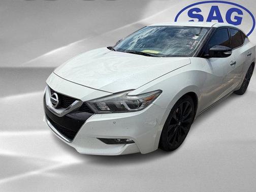 2017 Nissan Maxima 3.5 SR