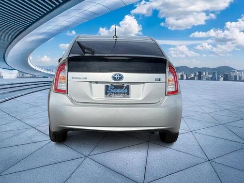 2015 Toyota Prius Four