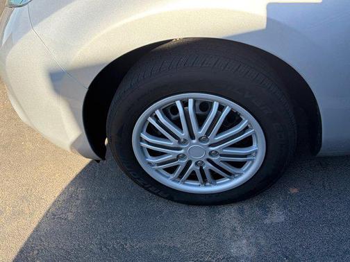 Brilliant Silver 2017 Nissan Leaf S