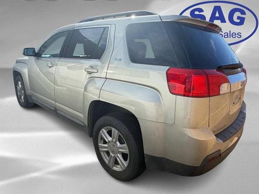 Champagne Silver Metallic 2014 GMC Terrain SLE-2