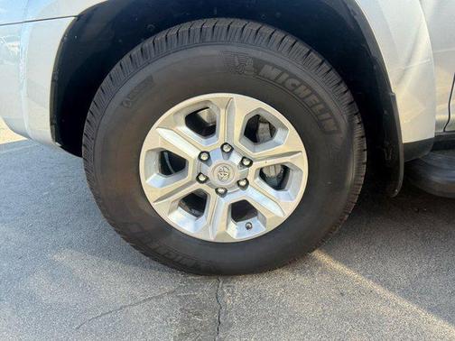 2014 Toyota 4Runner SR5