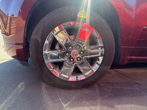 2016 GMC Acadia Denali