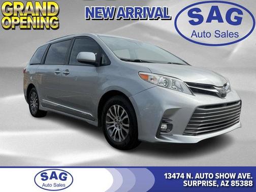 2020 Toyota Sienna XLE Auto Access Seat