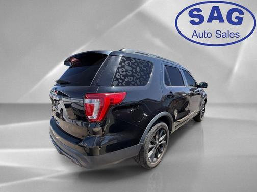 Shadow Black 2017 Ford Explorer XLT