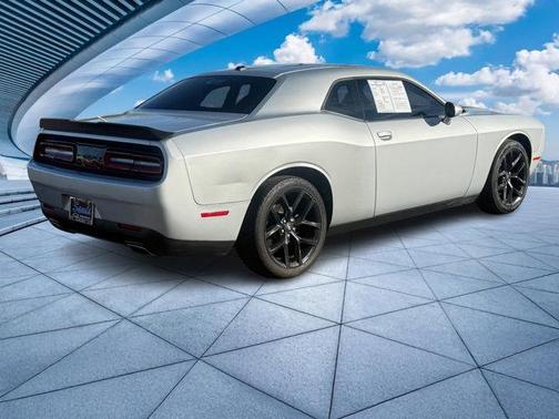 2020 Dodge Challenger SXT