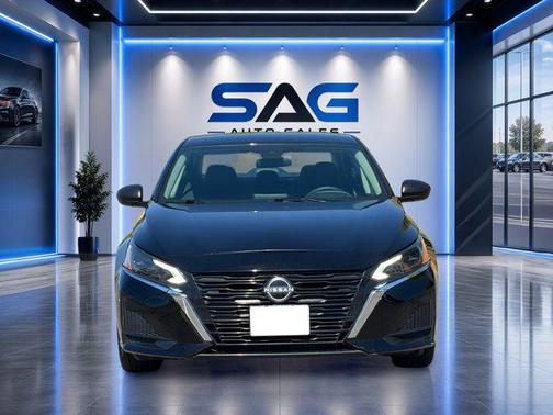 Super Black 2025 Nissan Altima SV FWD