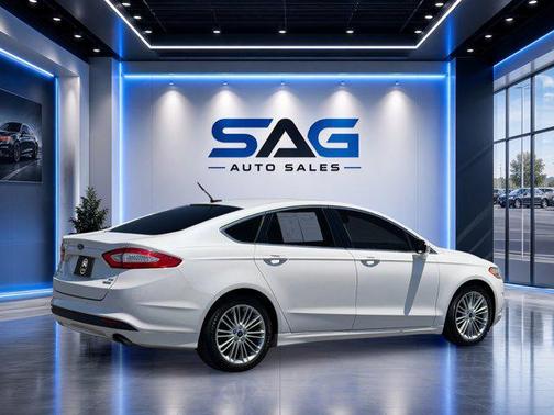 White Platinum Metallic Tri-Coat 2015 Ford Fusion SE