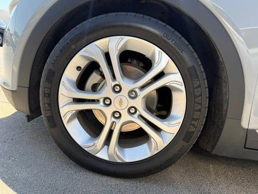 Slate Gray Metallic 2021 Chevrolet Bolt EV FWD LT