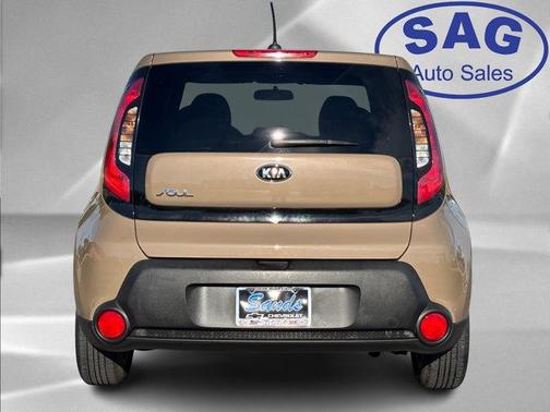 2015 Kia Soul Base