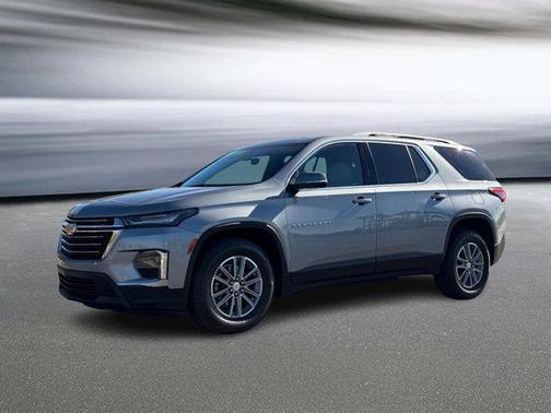 Sterling Gray Metallic 2023 Chevrolet Traverse LT Cloth