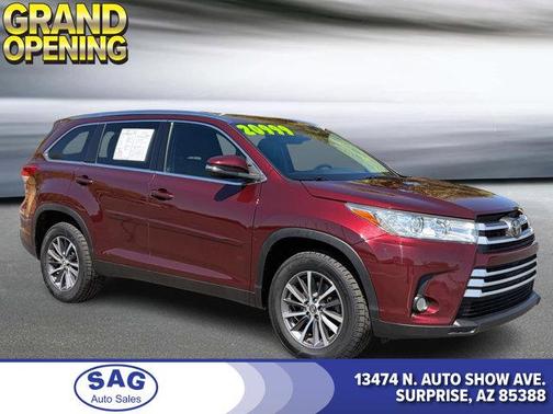 Ooh La La Rouge Mica 2019 Toyota Highlander XLE