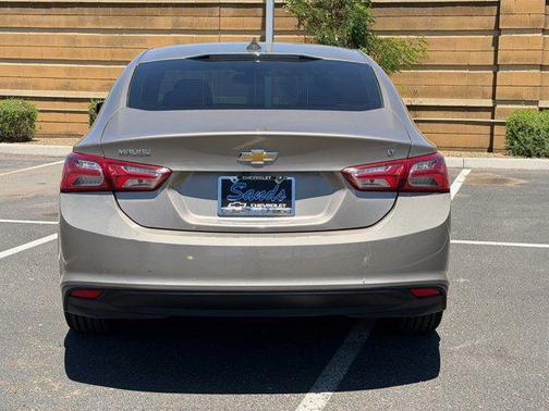 Mineral Gray Metallic 2022 Chevrolet Malibu FWD LT