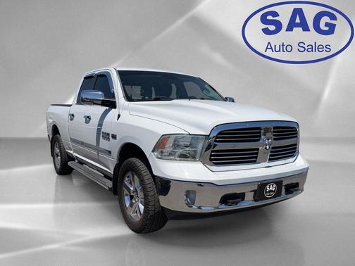 Bright White Clearcoat 2016 RAM 1500 Big Horn