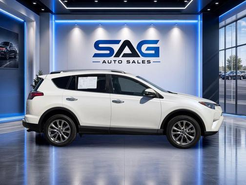 Blizzard Pearl 2018 Toyota RAV4 Limited