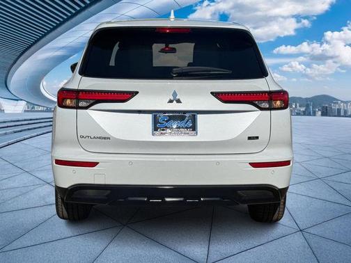 2024 Mitsubishi Outlander SE Black Edition w/Pano Roof