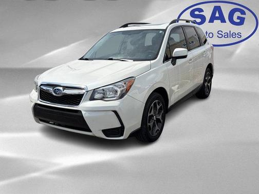 Crystal White Pearl 2016 Subaru Forester 2.0XT Premium