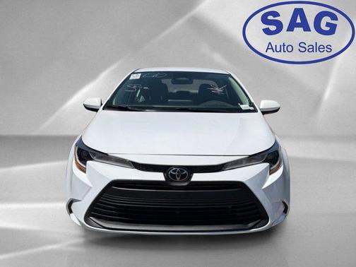 Ice 2023 Toyota Corolla LE