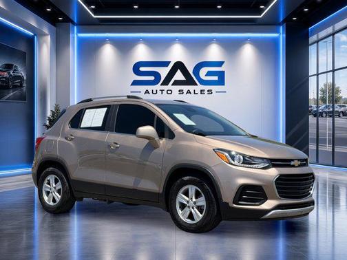 Sandy Ridge Metallic 2018 Chevrolet Trax LT