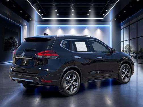 Magnetic Black Pearl 2020 Nissan Rogue SV