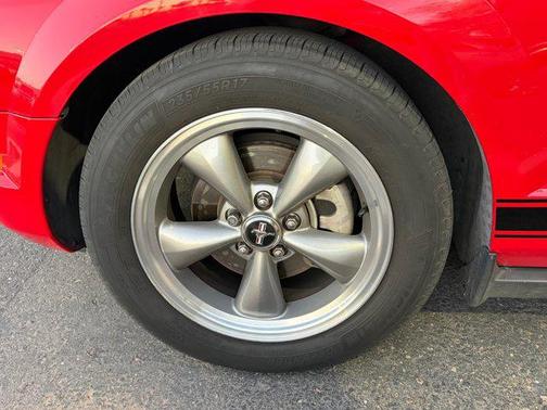 Torch Red Clearcoat 2006 Ford Mustang Premium