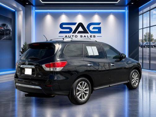 Magnetic Black 2015 Nissan Pathfinder SV