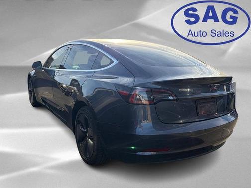 2019 Tesla Model 3 Standard Range Plus