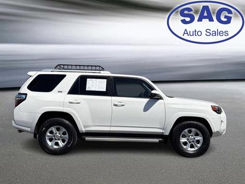 Super White 2017 Toyota 4Runner SR5