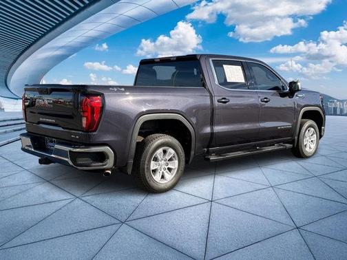 2025 GMC Sierra 1500 SLE