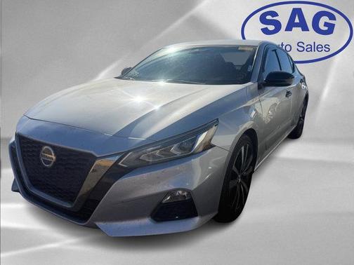 2021 Nissan Altima SR FWD