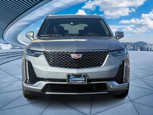 2025 Cadillac XT6 Premium Luxury FWD