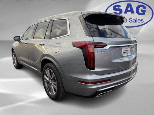 2025 Cadillac XT6 Premium Luxury FWD