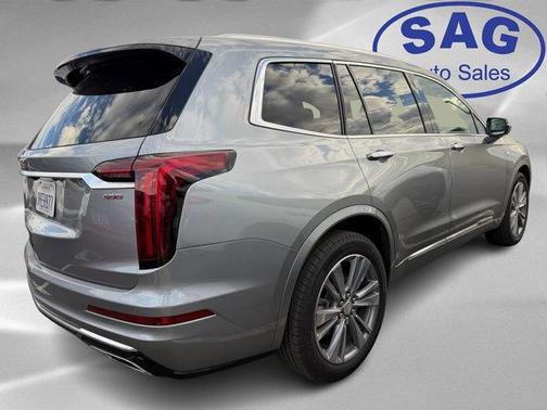 2025 Cadillac XT6 Premium Luxury FWD