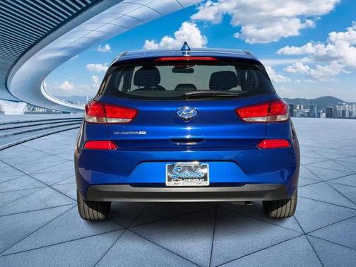 2020 Hyundai Elantra GT Base