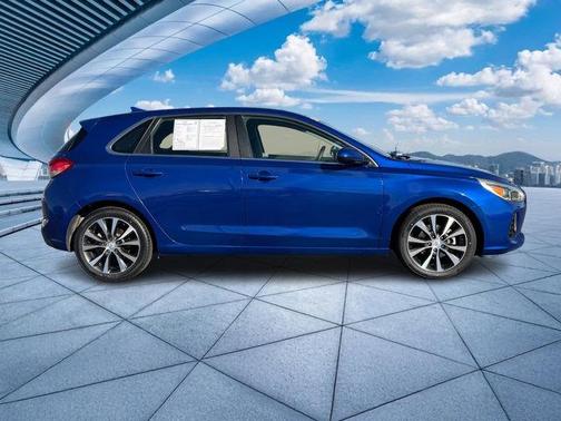 2020 Hyundai Elantra GT Base