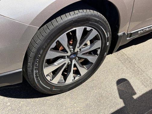 Tungsten Metallic 2017 Subaru Outback 2.5i Limited