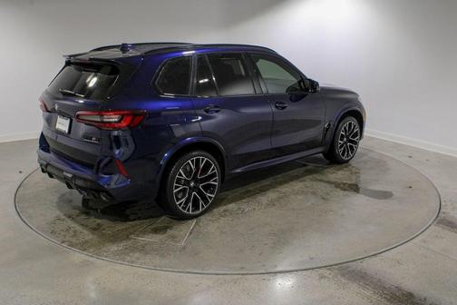 2022 BMW X5 M Base