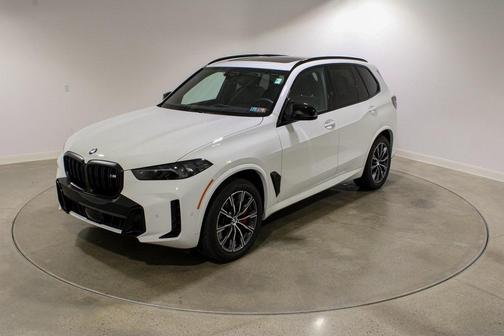 2025 BMW X5 M60i