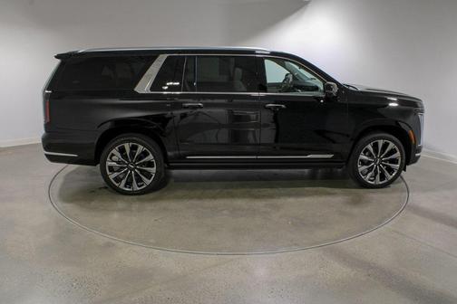 2025 Cadillac Escalade ESV Premium Luxury Platinum
