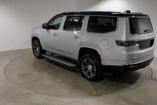 2023 Jeep Grand Wagoneer Base
