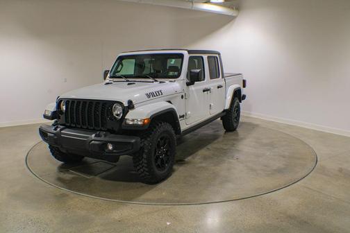 Bright White Clearcoat 2021 Jeep Gladiator Sport